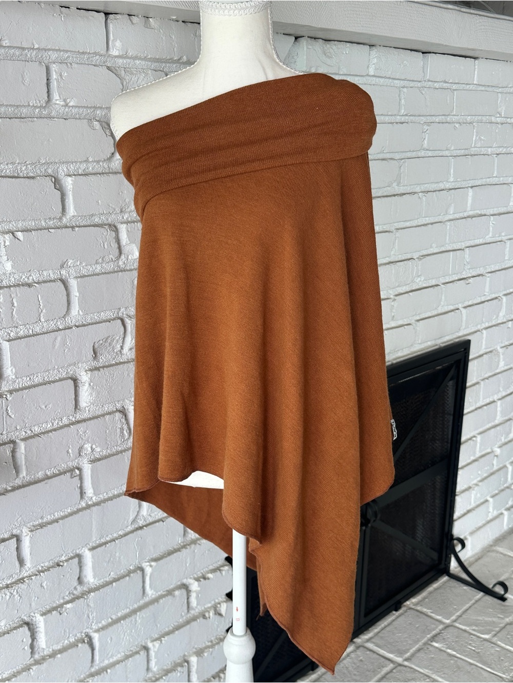 KAVU Rust Burnt Orange Boho Asymmetric Knit Poncho Wrap Sweater - OS